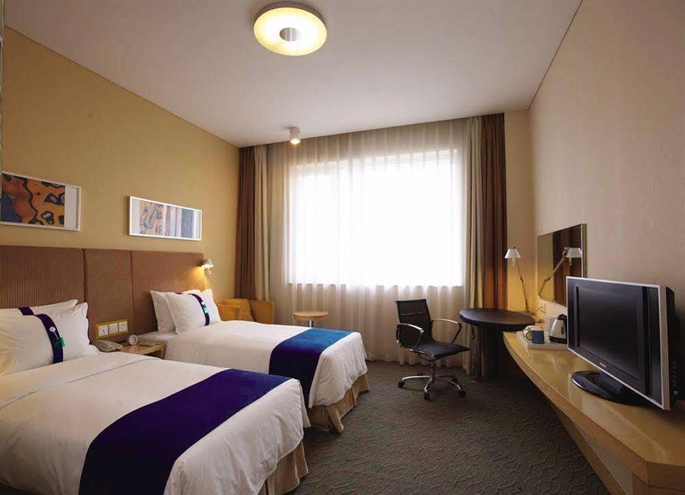 Holiday Inn Express Beijing Yizhuang, An Ihg Hotel Eksteriør billede